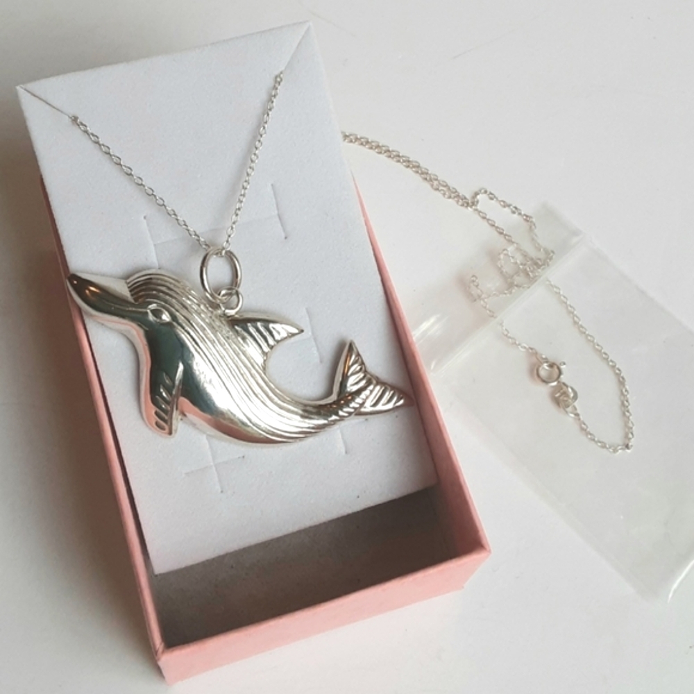 925 Sterling Silver Dolphin Pendant Charm with 18" silver chain